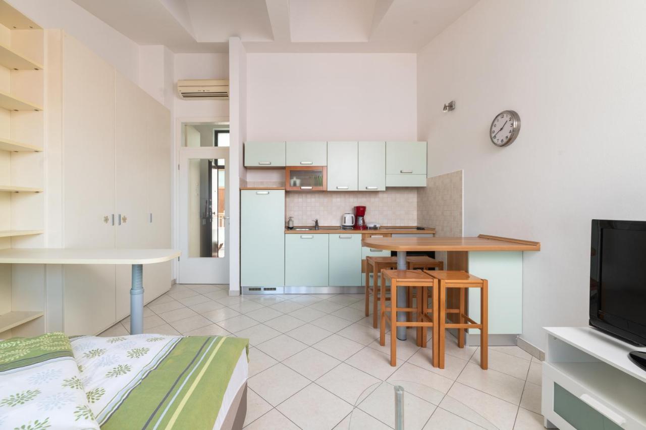 Seaview Studio Umago Exterior foto